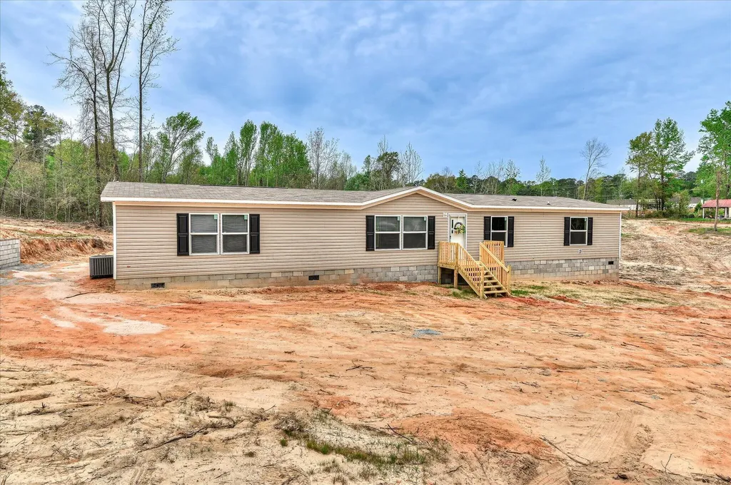 4052 Us-25 Hephzibah GA 30815