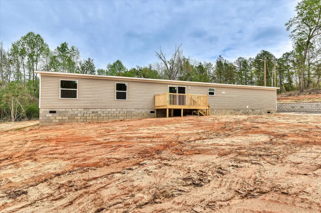 4052 Us-25 Hephzibah GA 30815