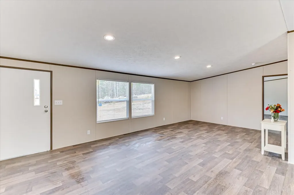 4052 Us-25 Hephzibah GA 30815