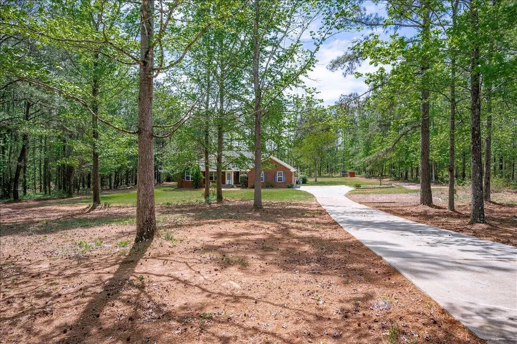 1504 Greiner Circle Hephzibah GA 30815
