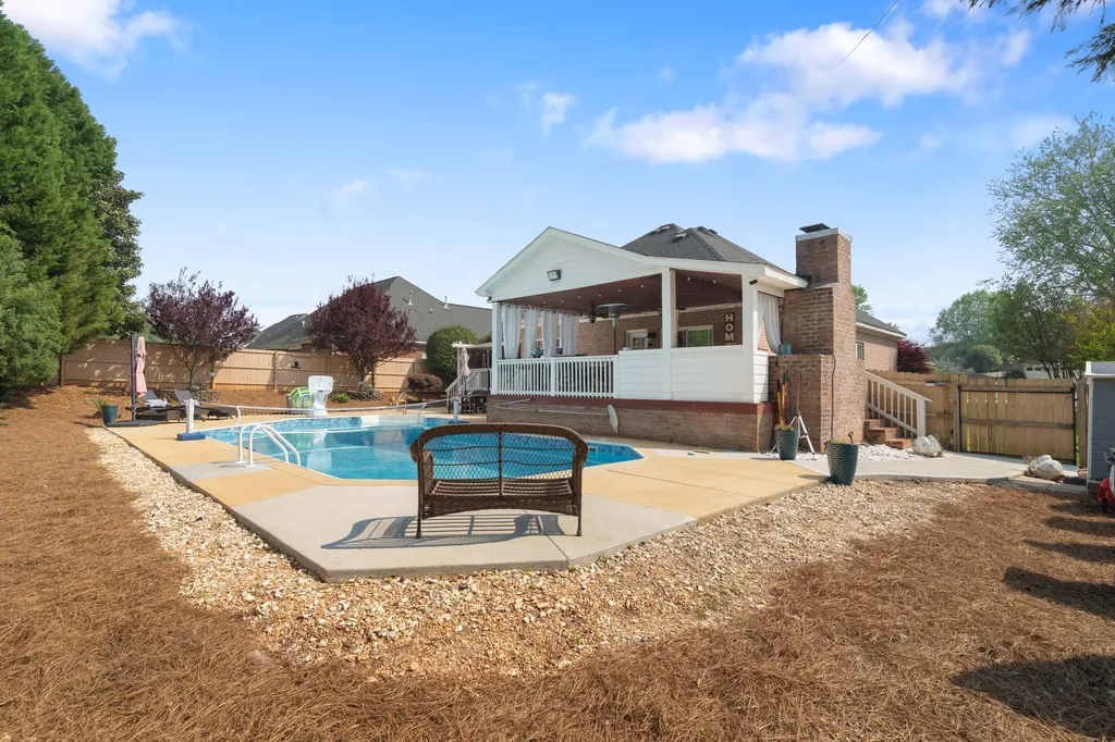 746 Avrett Circle Evans GA 30809