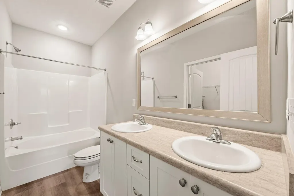 1421 Oak Lane Thomson GA 30824
