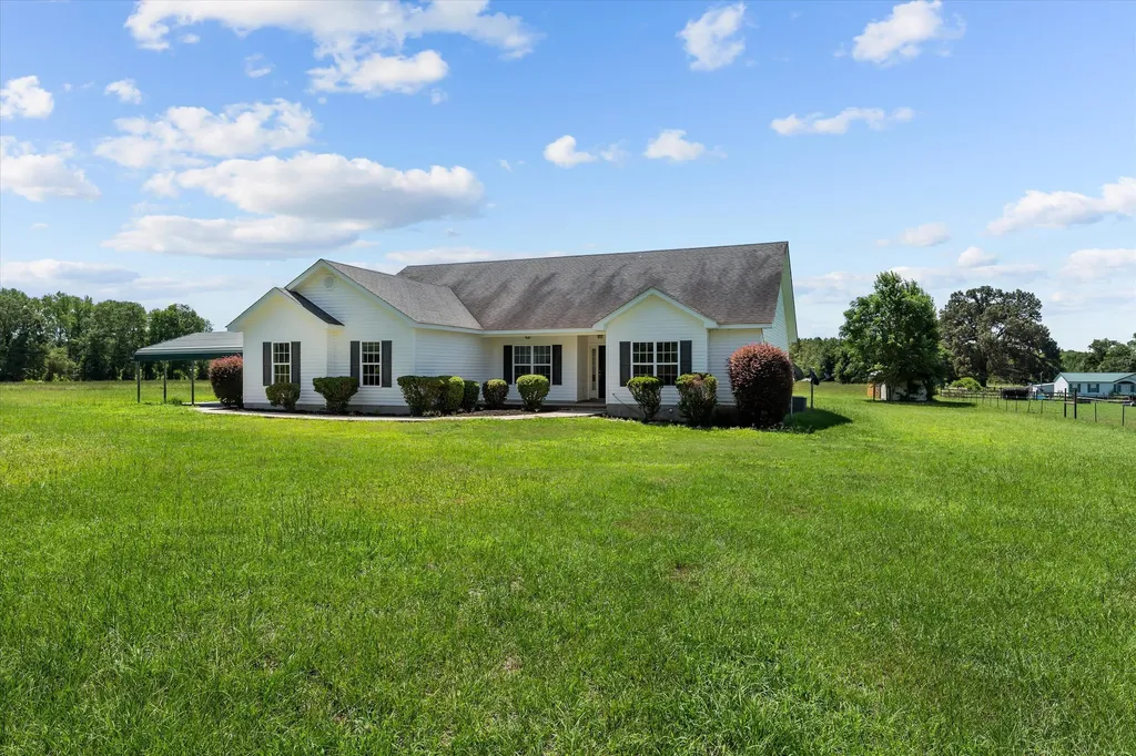 885 Hobbs Mill Road Dearing GA 30808