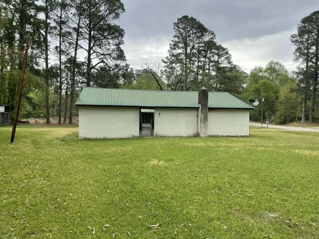 2009 Fort Creek Road Dearing GA 30808