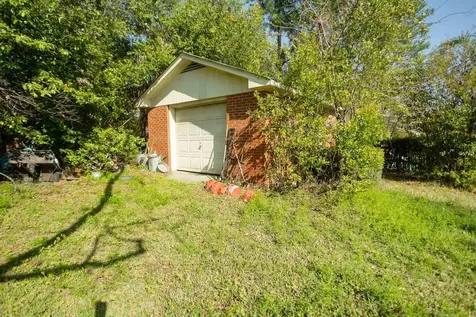 205 E Arlington Heights North Augusta SC 29841