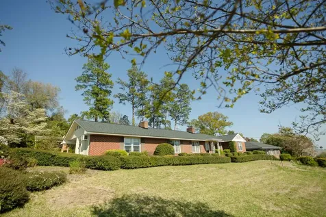 205 E Arlington Heights North Augusta SC 29841