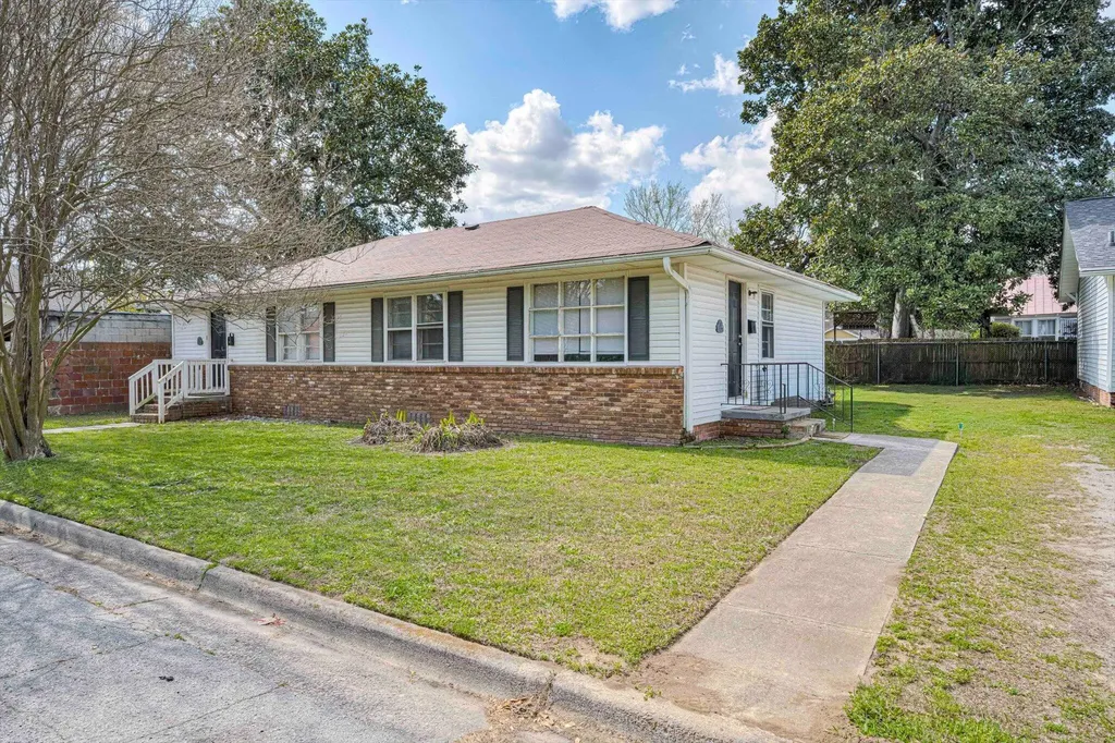 305 1st Street Augusta GA 30901