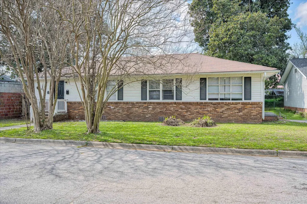 305 1st Street Augusta GA 30901