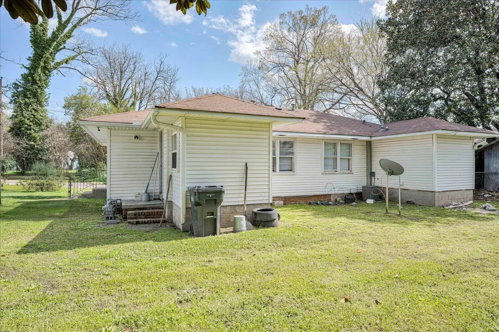 305 1st Street Augusta GA 30901