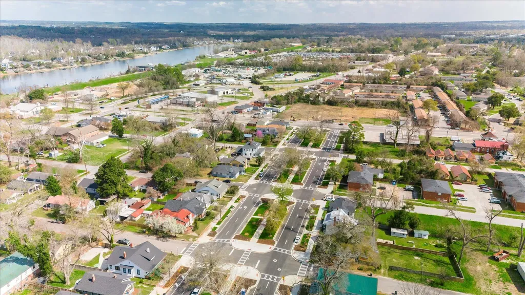 305 1st Street Augusta GA 30901