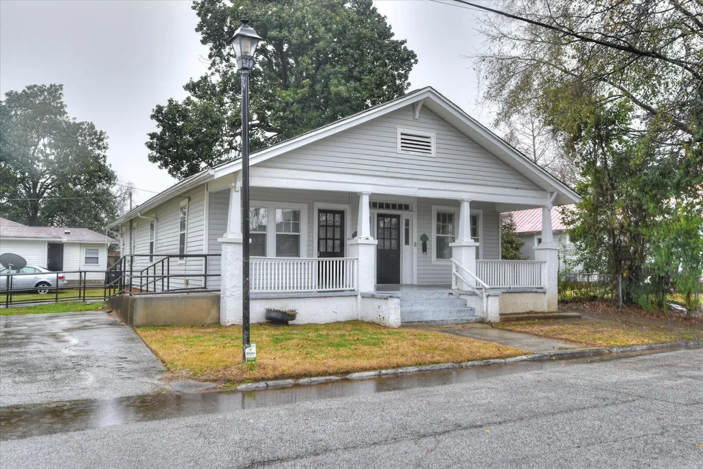 305 1st Street Augusta GA 30901