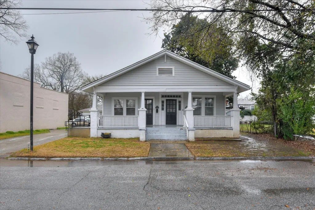 305 1st Street Augusta GA 30901