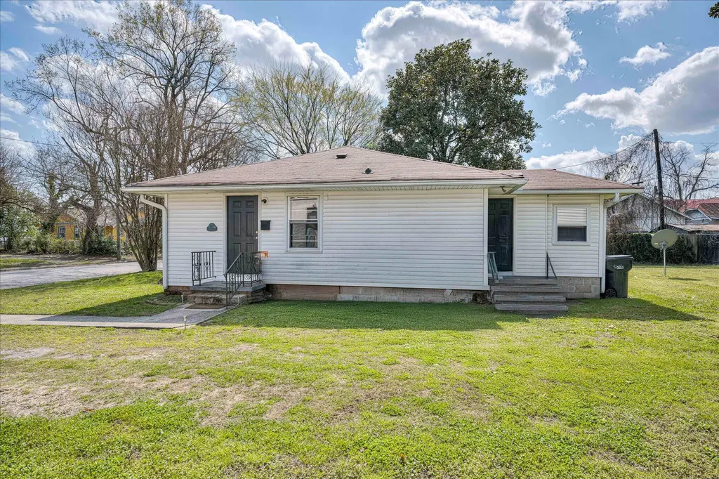 305 1st Street Augusta GA 30901