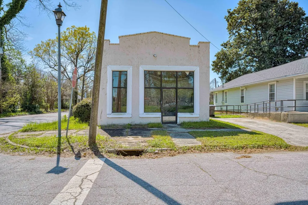 305 1st Street Augusta GA 30901
