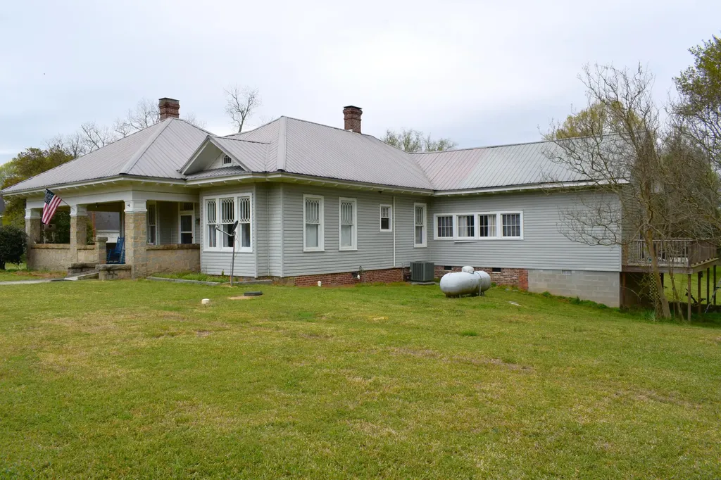 10656 Macon Highway Jewell GA
