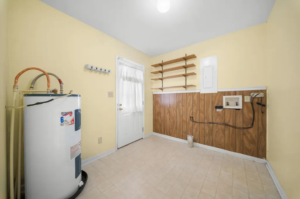 101 Pony Drive Swainsboro GA 30401
