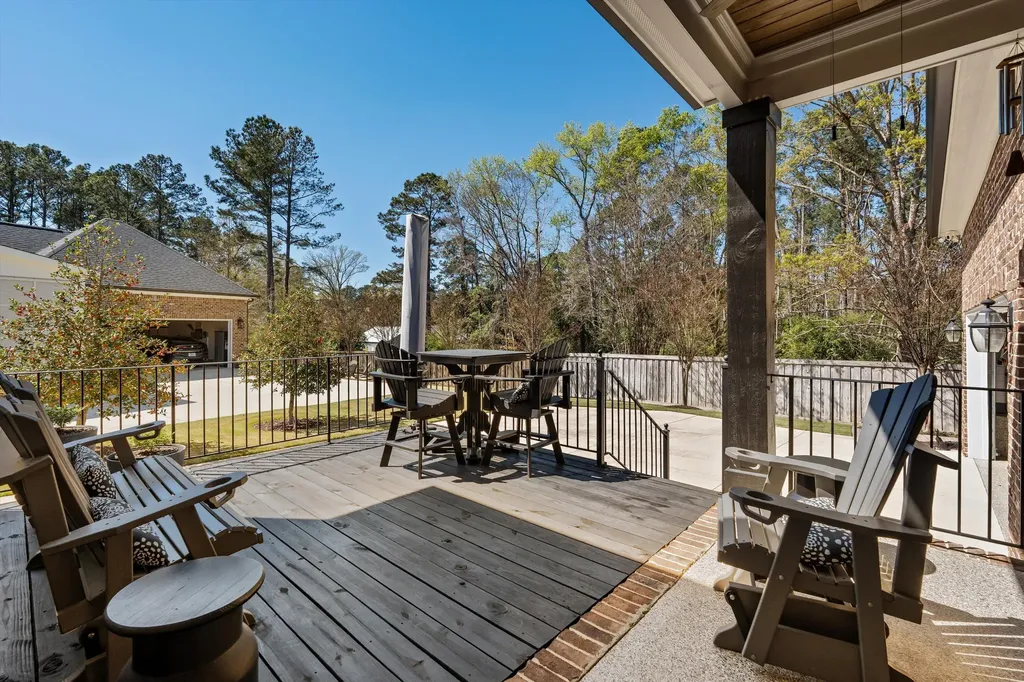 3047 Leaning Oak Way Martinez GA 30907