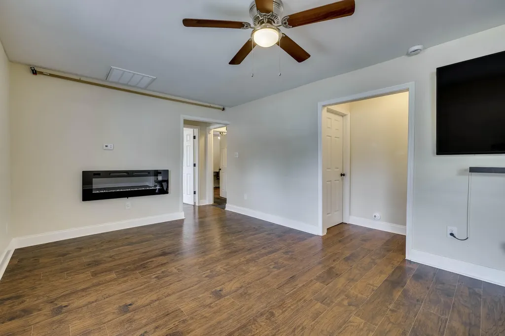 3060 Collier Road Augusta GA 30906