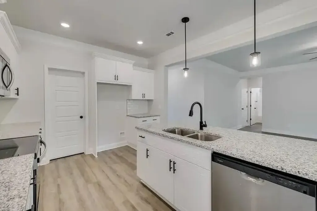 1690 N Pine Ridge Drive Hephzibah GA 30815