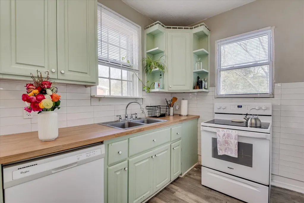 1845 Warren Street Augusta GA 30904