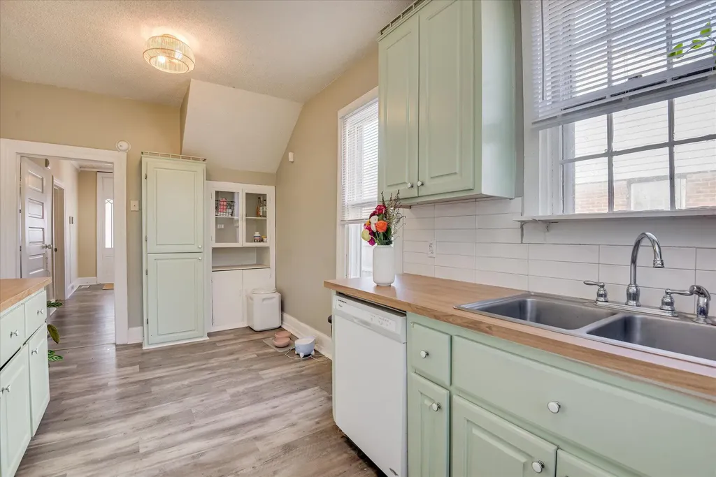 1845 Warren Street Augusta GA 30904