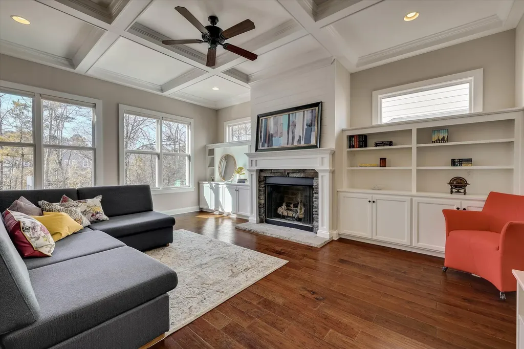 2087 Egret Circle Evans GA 30809