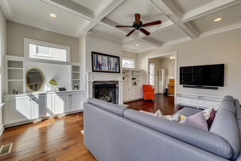 2087 Egret Circle Evans GA 30809