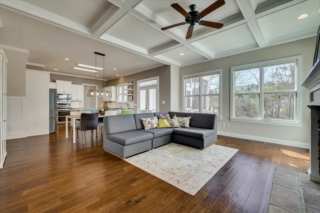2087 Egret Circle Evans GA 30809