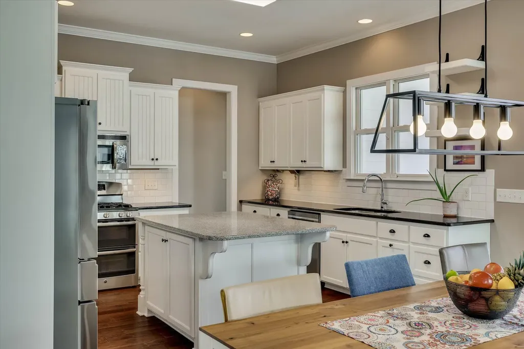 2087 Egret Circle Evans GA 30809