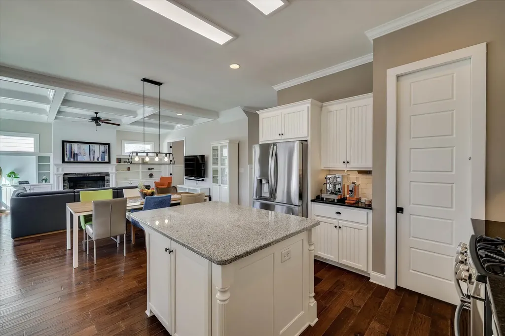 2087 Egret Circle Evans GA 30809
