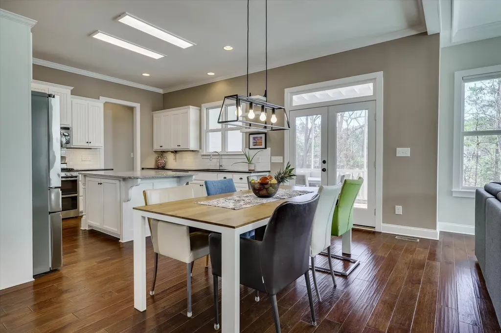 2087 Egret Circle Evans GA 30809