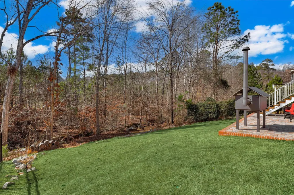2087 Egret Circle Evans GA 30809