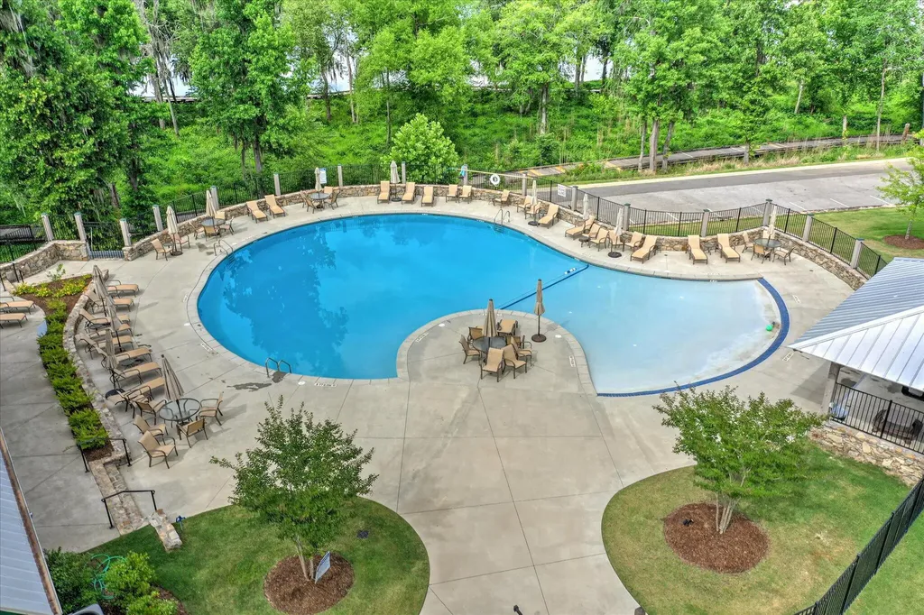 2087 Egret Circle Evans GA 30809