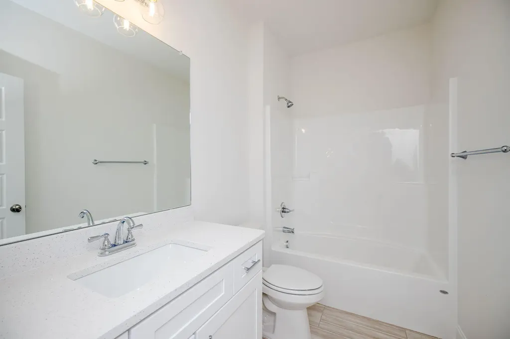 1009 E Berkley Court Thomson GA 30824