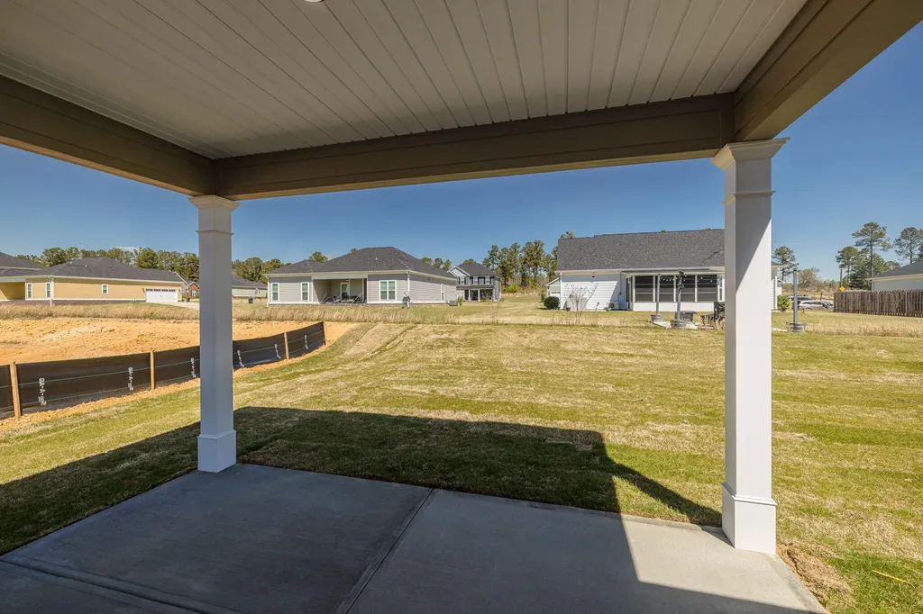 1009 E Berkley Court Thomson GA 30824
