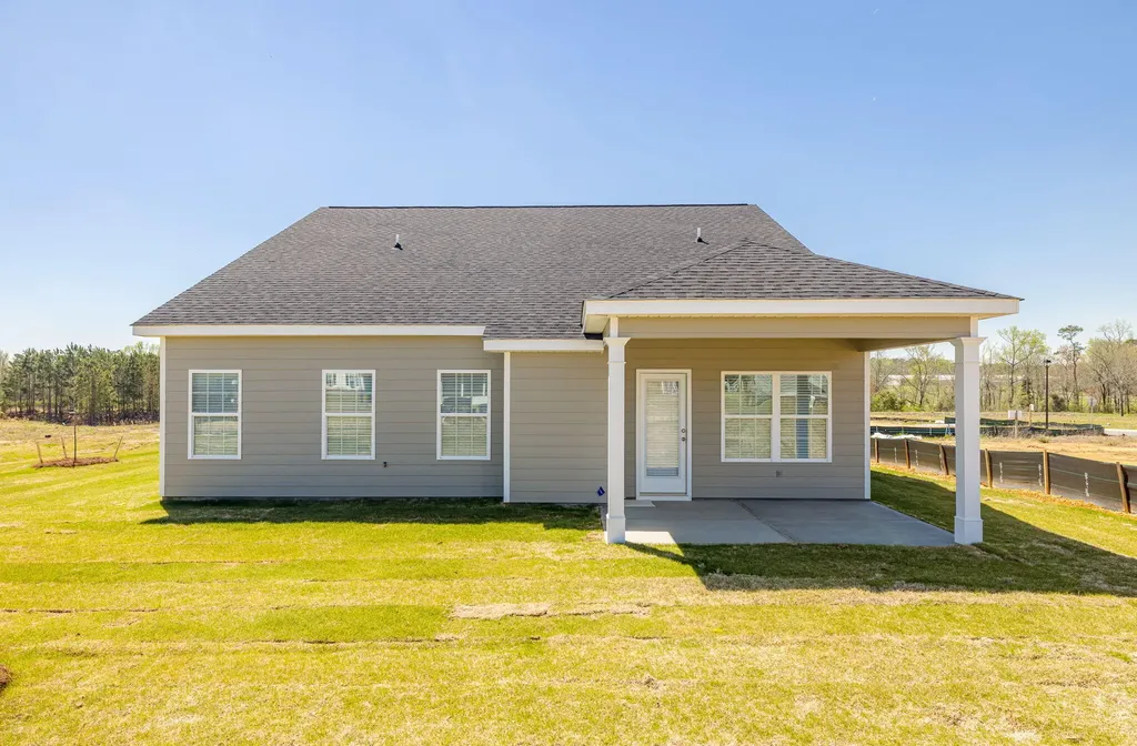 1009 E Berkley Court Thomson GA 30824