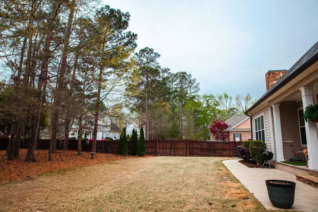 1001 Kalmia Circle Evans GA 30809