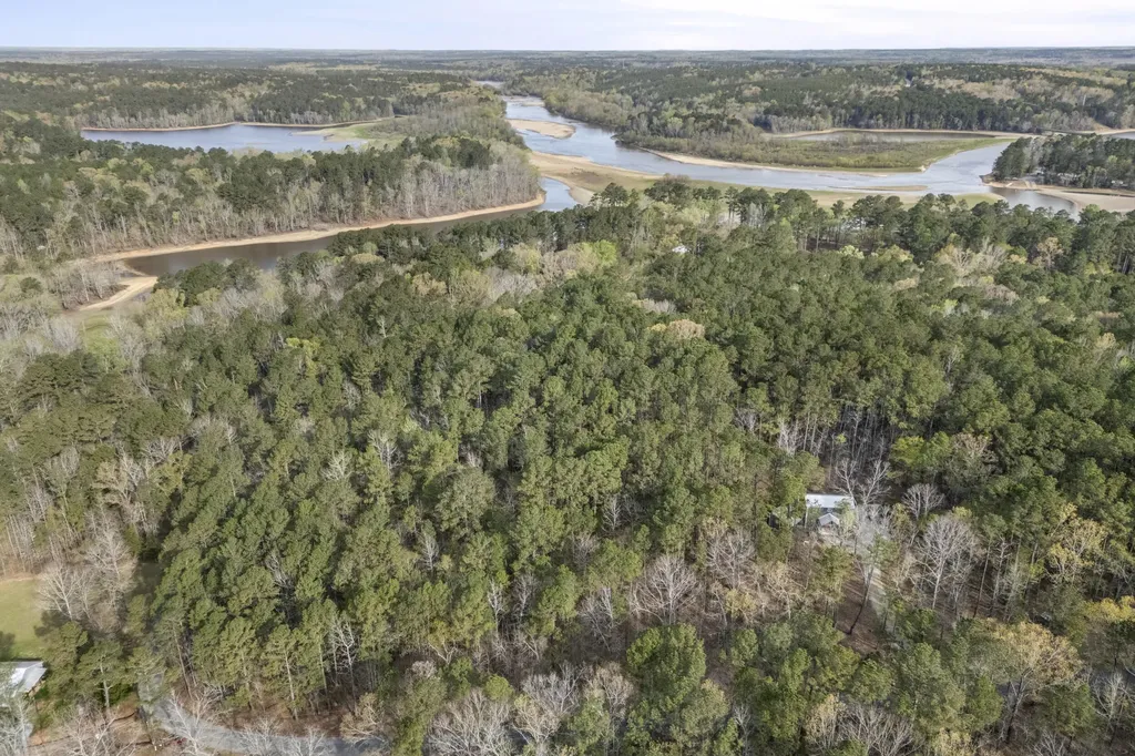 0 Lbk Circle Tignall GA 30668