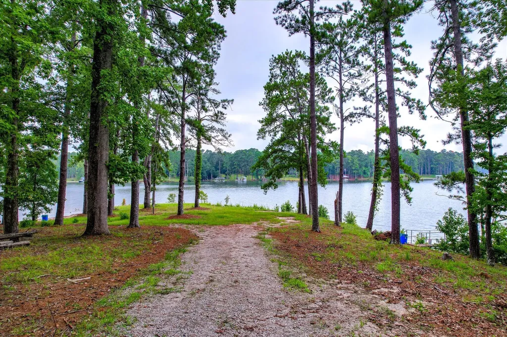 6205 Keg Creek Drive Appling GA 30802