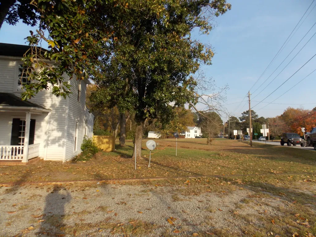 286 South Peachtree Street Lincolnton GA 30817