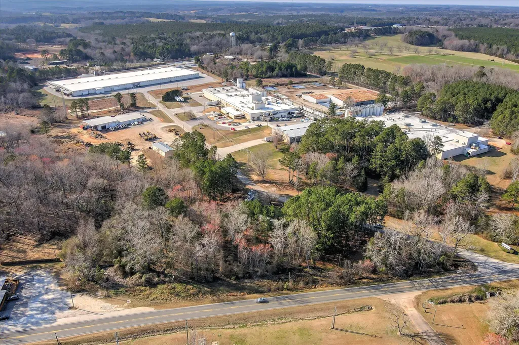 136 Edison Road Washington GA 30673