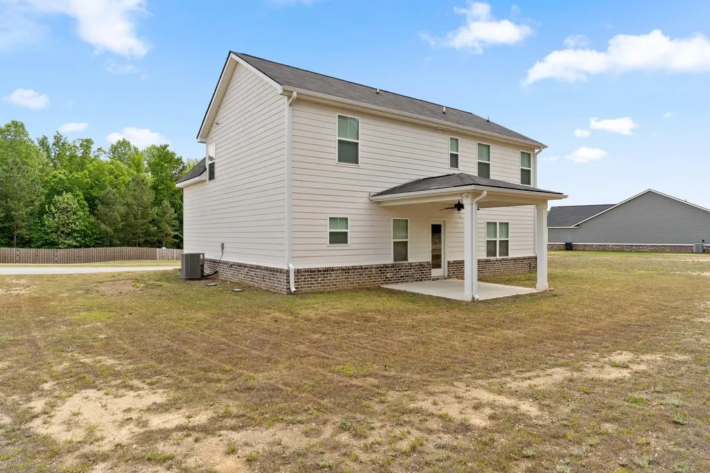 1218 Elias Station Thomson GA 30824