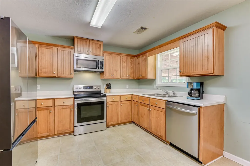 1703 Patti Lane Brooklet GA 30415