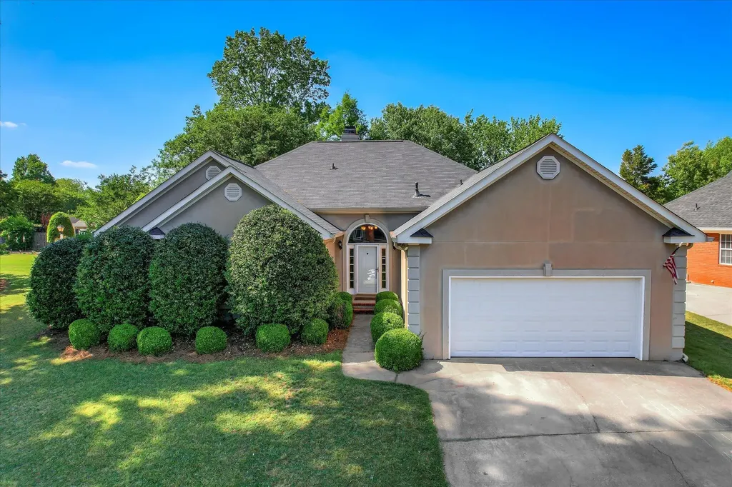 1162 Oakton Trail Evans GA 30809