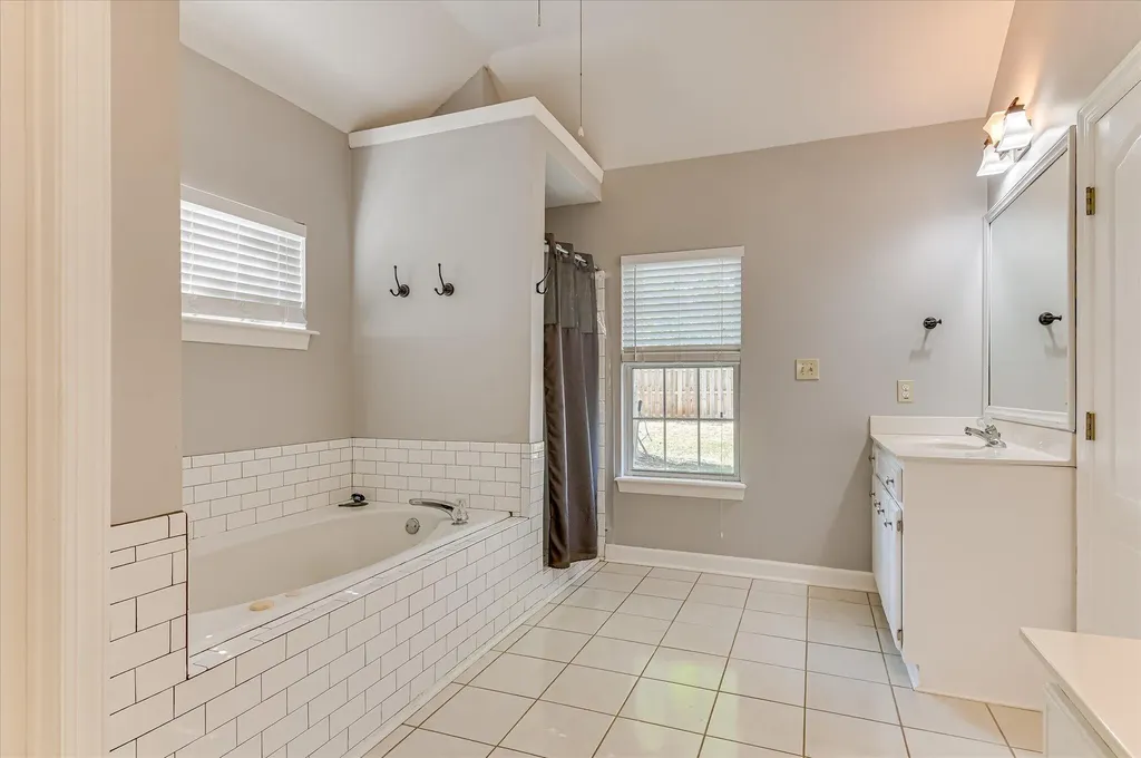 1162 Oakton Trail Evans GA 30809