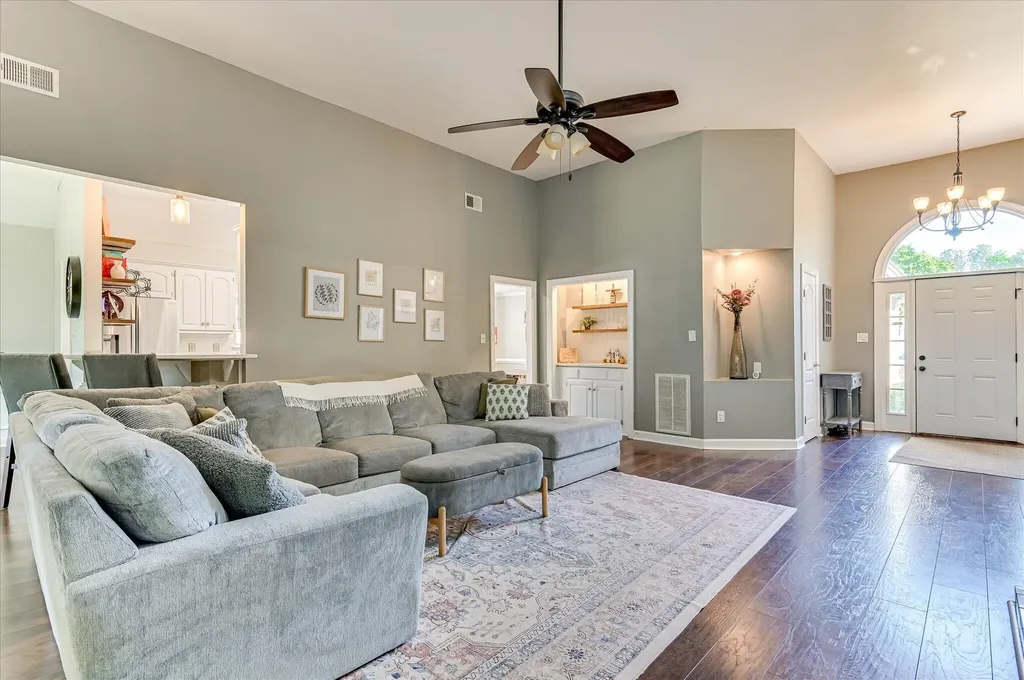 1162 Oakton Trail Evans GA 30809