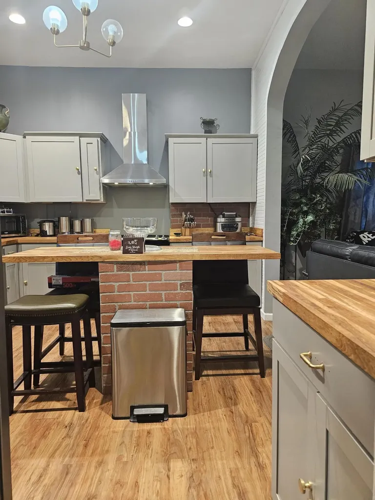 58 Cheatham Street Wadley GA 30477