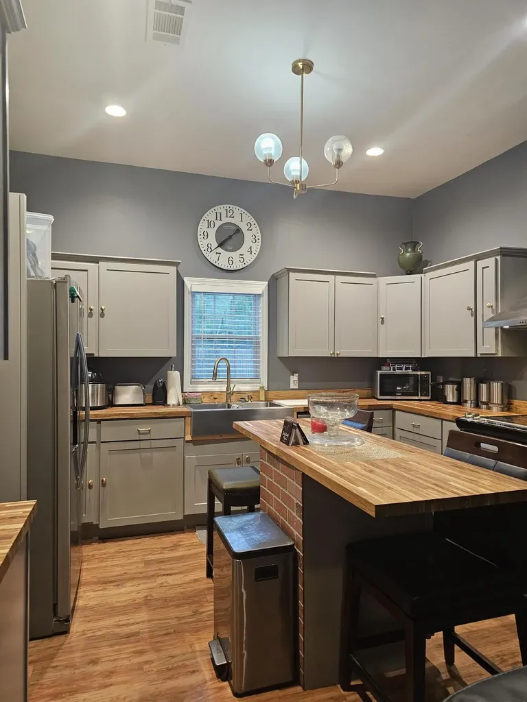 58 Cheatham Street Wadley GA 30477