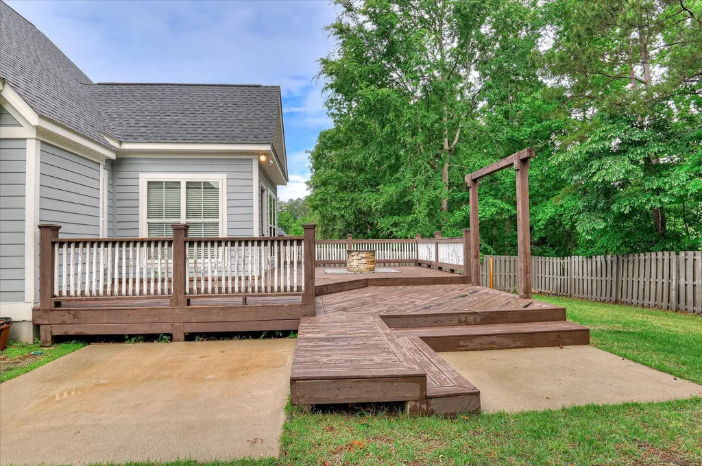 314 Burnhill Avenue Evans GA 30809