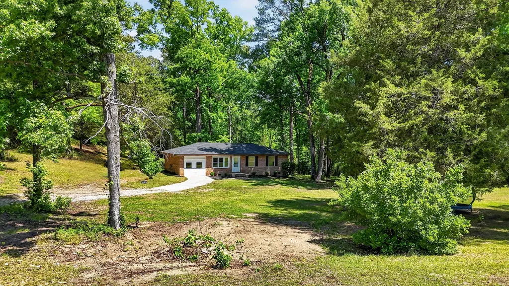 1544 Jean Road Thomson GA 30824